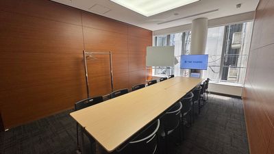 【対面形式で12名着席可能です！】 - TIME SHARING TSHG淀屋橋ビル 2F Room.5の室内の写真