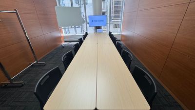【会議・セミナー・説明会などのご利用に最適です！】 - TIME SHARING TSHG淀屋橋ビル 2F Room.5の室内の写真