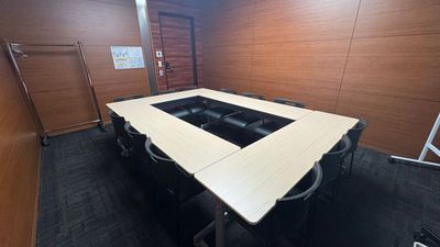 【会議・セミナー・説明会などのご利用に最適です！】 - TIME SHARING TSHG淀屋橋ビル 2F Room.6の室内の写真