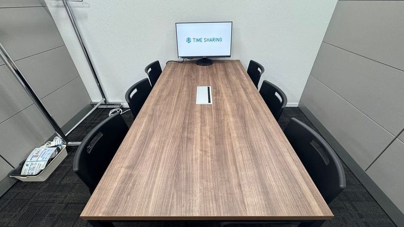 Booth.B - TIME SHARING TSHG淀屋橋ビル 2F