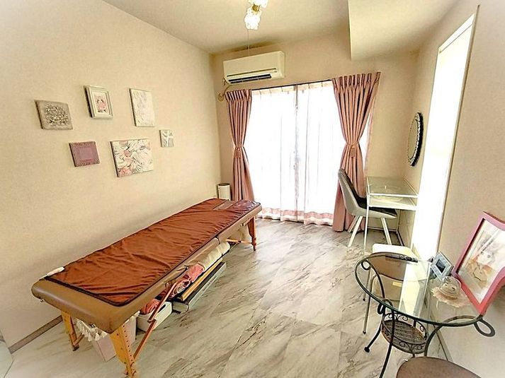 二俣川駅付近にあるサロンとなります✨ - Relax salon 二俣川 Relax salon 二俣川｜プライベートサロン💆‍♀️の室内の写真