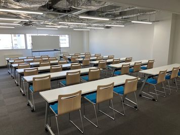 株式会社リオ・コンサルティングが運営する農林会館７階にある貸し会議室です。（大会議室　定員人数３６名） - 農林会館　貸会議室Aqush