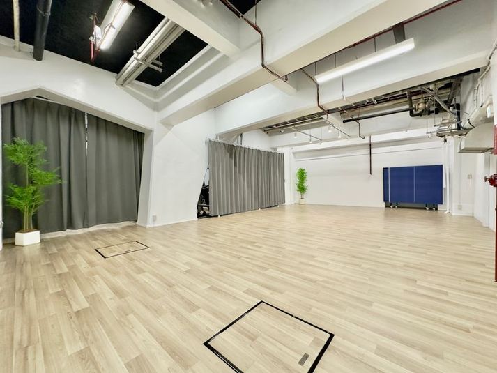 軍艦301室“狂気”建築家渡邊洋治作品！新宿にある奇抜デザイン 新宿・歌舞伎町・駅近1分・職安通り・軍艦ビル-301室の室内の写真
