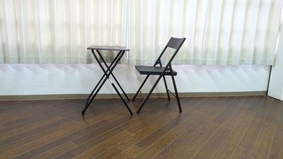 机・椅子セット - レンタルスタジオEloa　神戸元町店 【5/8リニューアル】レンタルスタジオEloa　神戸元町店の設備の写真