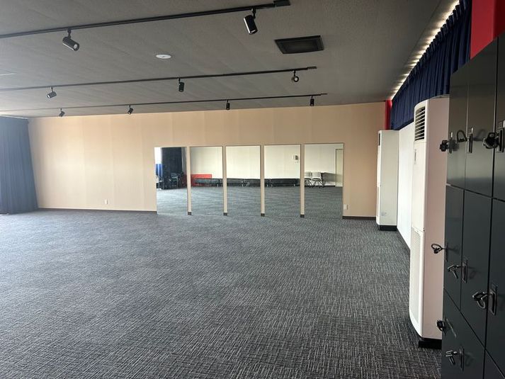 ・レンタルスペース ・多目的スペース 　 施設名：ゼロフィットネス八千代　スーペース名称：ゼロスタジオ - ゼロフィットネス　レンタルスタジオ