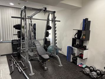 【東新宿駅徒歩1分】The3rdGYM 【東新宿徒歩1分】The3rdGYMの室内の写真
