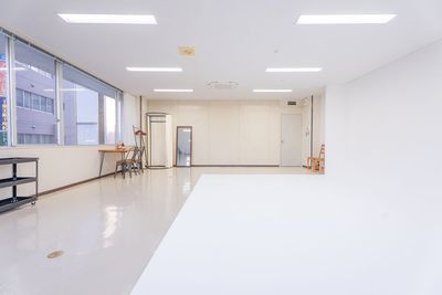 太宗第2ビル　201号室 Studio Kou(スタジオ　コウ)　白ホリ撮影スタジオの室内の写真