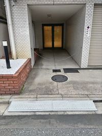 入口スロープ - スタジオ・アドバンス本郷 スタジオ・アドバンス・本郷　多機能レンタルスペースの室内の写真