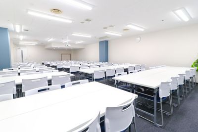 ふれあい貸し会議室 大阪駅前第２ビル ふれあい貸し会議室 梅田No141の室内の写真