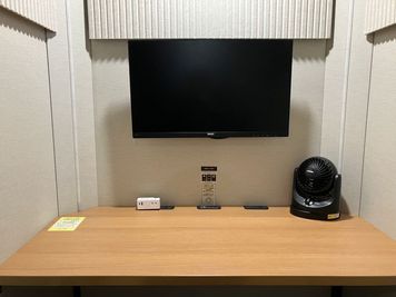 H¹T梅田（サテライト型シェアオフィス） ROOM L 17の室内の写真