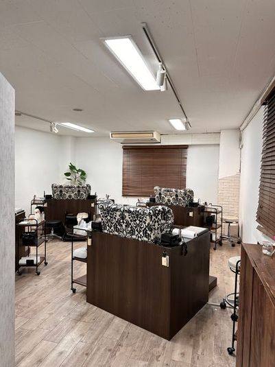 店内全体 - GLAD nail.eye ネイルサロン　GLAD nailの室内の写真