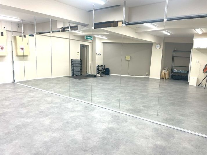 レンタルダンススタジオ『D-PARKS南浦和』 - ６８㎡大型レンタルダンススタジオ「D-PARKS南浦和」