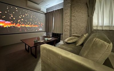 Comfy天満 Comfy天満３✨商店街直結！24H⏰高性能プロジェクターの室内の写真