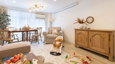 あたたかみのあるアンティーク調のお部屋です🪑 - milk party and studioの室内の写真