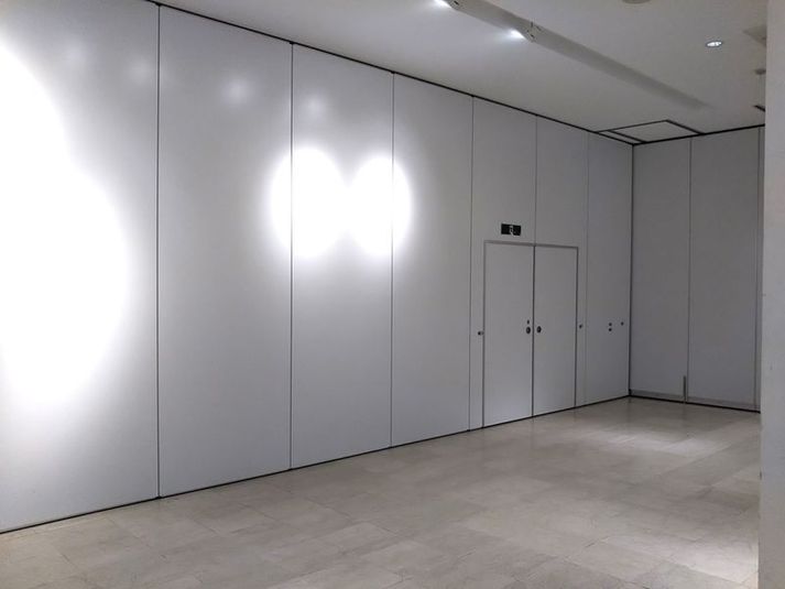 Ｂ面（小ホール） - イベントホール洛央