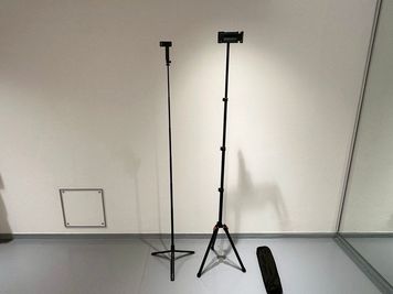 スマホスタンド２台 - OBOスタ松原の設備の写真