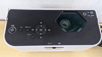 プロジェクター　1台／1,000円 - 千葉スズキ販売　会議室 【千葉スズキ販売】会議室の設備の写真