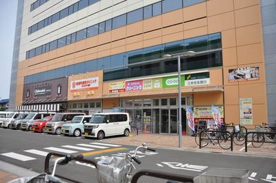 NATULUCKコープ高倉店 2階中会議室の外観の写真
