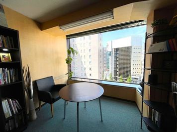 TOKYOSTAY 　会議室B 大塚駅北口徒歩3分    ラウンジ会議室 Bの室内の写真