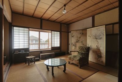 ８畳間の和室。西日が綺麗に入ります。 - YOSHIDATEI (吉田悦蔵邸) 1913年築の洋館ハウススタジオの室内の写真