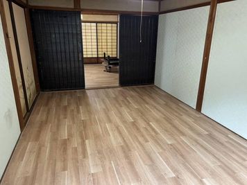 善宝古民家 自然に囲まれ、シンプルで心を豊かにする便利な古民家の室内の写真