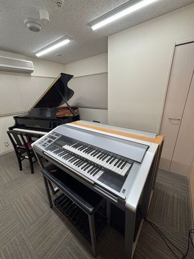 エレクトーン・ピアノ練習室306教室 - ミュージックアベニュー広島
