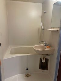 有料オプションでシャワー利用可能✨
シャンプー、リンスなし、ボディーソープあり！ - 小倉駅近レンタルスペース　KCハウス　 小倉駅から徒歩５分！コンパクトな貸会議室の設備の写真