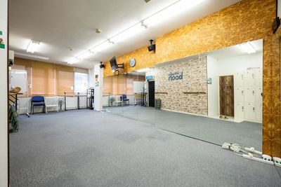 24hOPEN⭐︎大型ミラー、Free Wi-Fi 、Bluetoothアンプ、BOSEスピーカー【ブーン久留米】 - スタジオブーン久留米