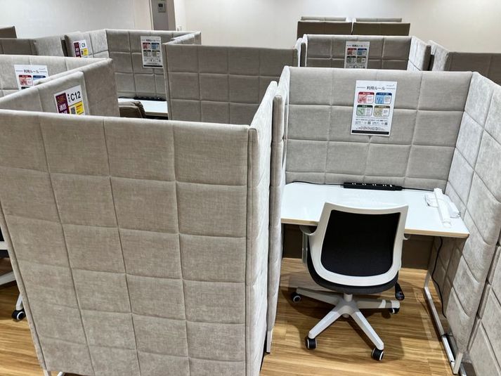1人用席（通話・会話NG） - コインスペース三宮オーパ２店[3階]（全席通話・会話禁止）
