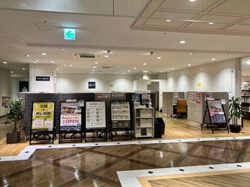 コインスペース三宮オーパ２店[3階]（全席通話・会話禁止） 1人用席（通話・会話NG）の入口の写真