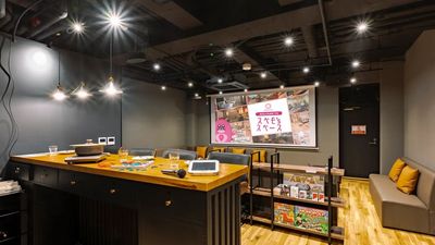 438_Yell-X／BASE池袋の室内の写真