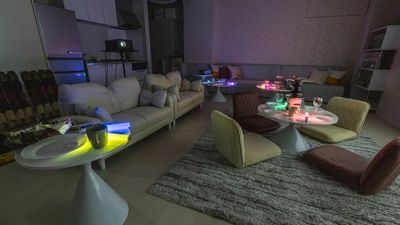 437_Yell-X／BASE池袋の室内の写真