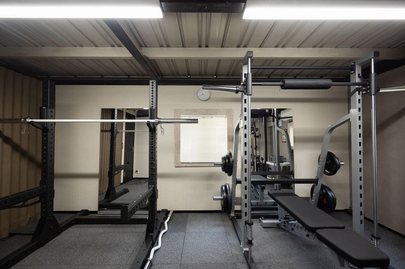 レンタルジム - private gym CLARITY 梅田茶屋町店