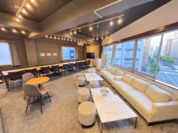 神田駅2分の好立地✨最大40名⭕️24H利用可🌃パーティ・会議・歓送迎会・研修【beta_01】 - LAMP（ランプ）神田駅北口店
