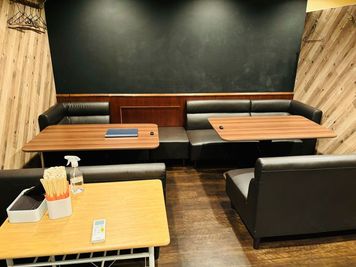 和ビストロ月　２階 フリードリンク！シンク付きレンタルスペースの室内の写真