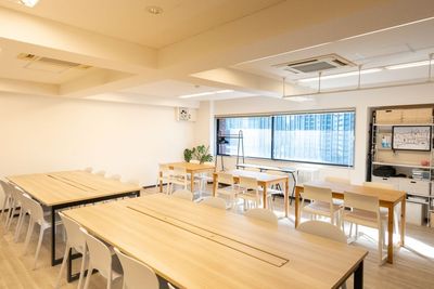 【今だけ割引🌺】駅近🚶‍♀️40人収容🤗パーティ/歓送迎会/テレワーク/交流会/ヨガ/撮影などに - Space 田町