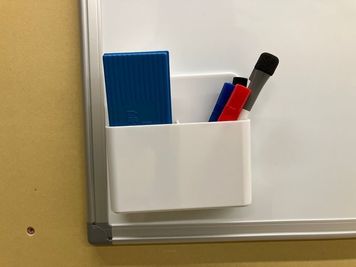 ホワイトボード用のペン、クリーナーもご利用いただけます。 - Wise space　長岡 【Wiseスペース 501号室】◆レンタルスペース　の設備の写真