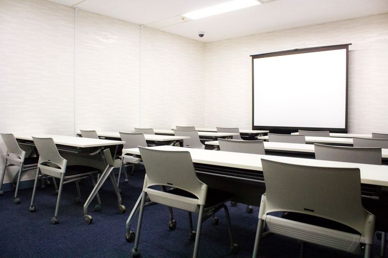 会議室【最大18名様利用可】 - Busico.梅田