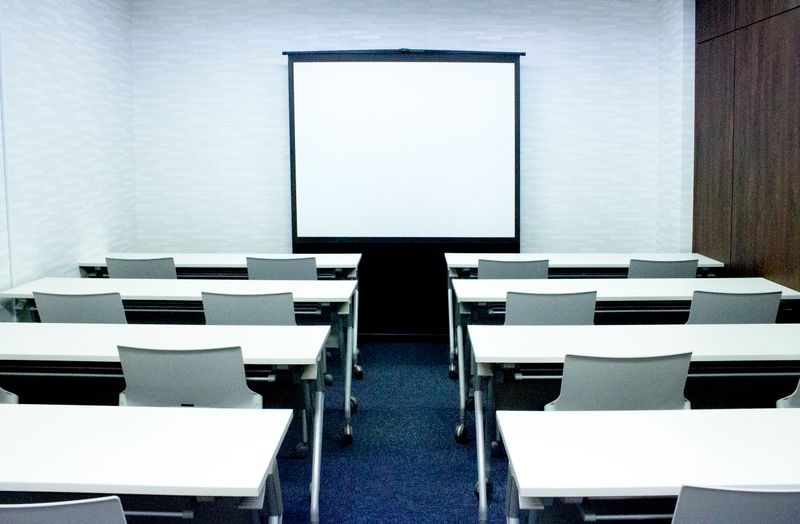 会議室【最大18名様利用可】 - Busico.梅田