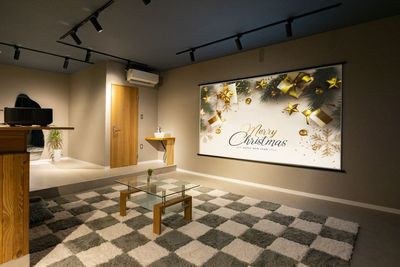 パーティールーム　ハピシャル 最大20人/駐車場５台/大スクリーン付き/飲食可/ゲーム・ボドゲの室内の写真