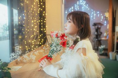 カウンター席でのポートレート撮影 - お花屋カフェ「はなたばる」 カフェスペースのその他の写真