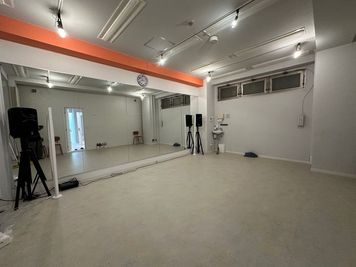 ダンス、ヨガ、演劇、リハーサルスタジオ、とてもきれいでロビーもあり、待機場所もあって便利です。 - ライズアカデミー