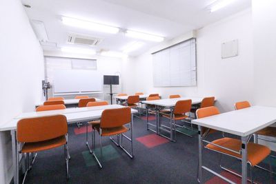 ふれあい貸し会議室 心斎橋DH ふれあい貸し会議室 心斎橋Fの室内の写真