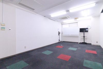 ふれあい貸し会議室 心斎橋DH ふれあい貸し会議室 心斎橋Fの室内の写真