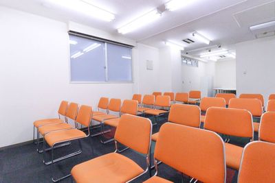 ふれあい貸し会議室 心斎橋DH ふれあい貸し会議室 心斎橋Fの室内の写真