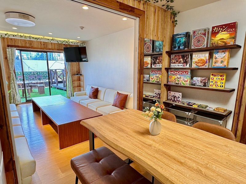 JR大久保駅直接引取のみ）IDEE 中古緑ソファー2脚+カバー、片方心材破損あり JR大久保駅直接引取）IDEE 中古緑ソファー2脚+カバー、片方心材破損