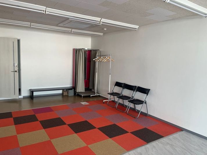 STUDIO　DAMISS - STUDIO　DAMISS