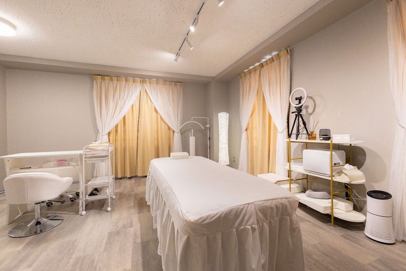 レンタルサロン Palette（パレット）まっちゃまち店 - レンタルサロン Palette（パレット）まっちゃまち店