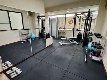 BAILES（2階）レンタルジムスペース レンタルジムの室内の写真
