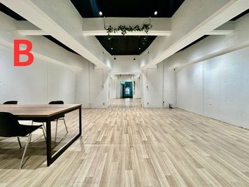 202【駅近1分】レンタルスタジオ・ダンス・配信・撮影・防音 レンタルスタジオ・新宿・歌舞伎町・駅近1分・軍艦ビル202室‐Bの室内の写真